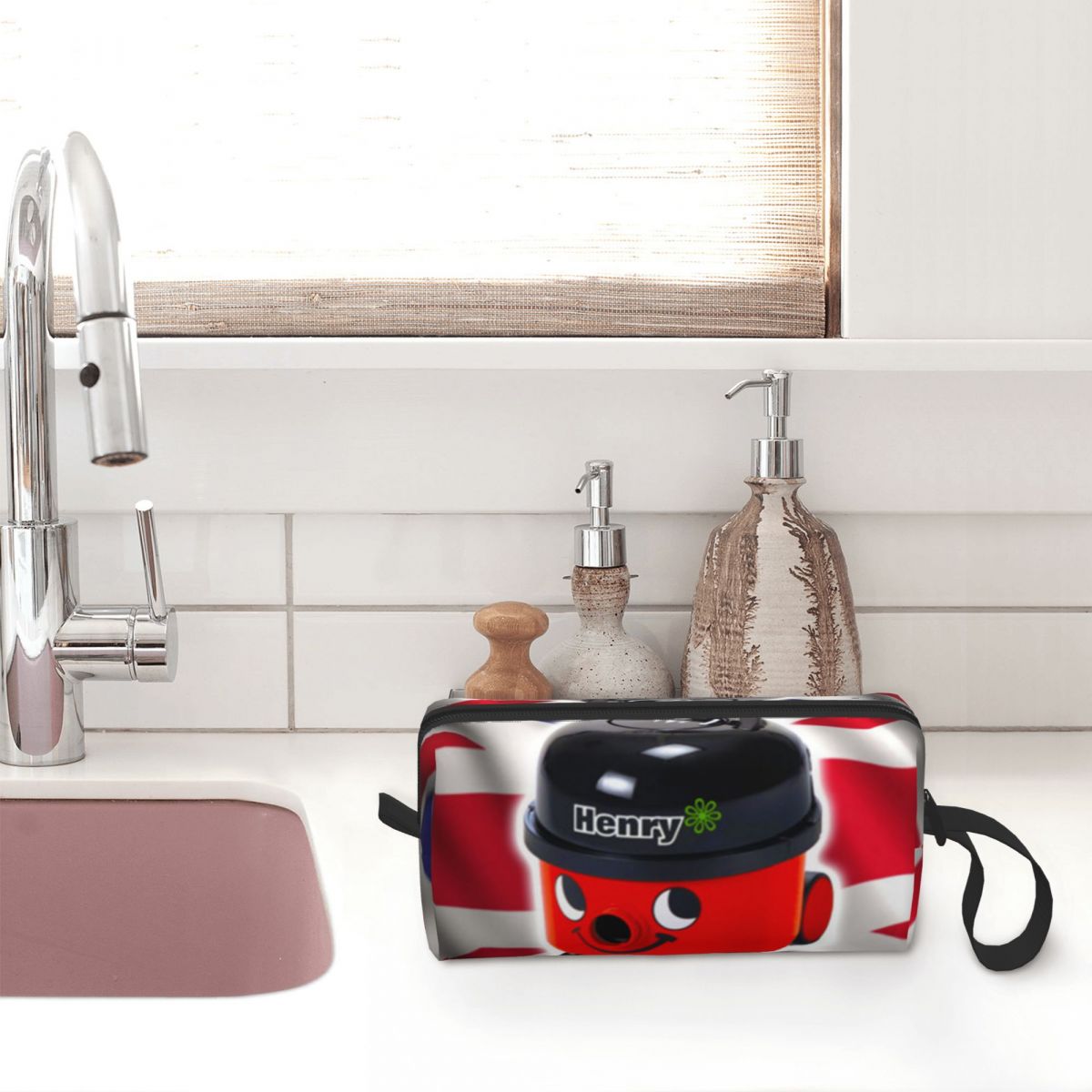 Henry Hoover With UK Flag Trou - Beauty Makeup Uk avis et prix